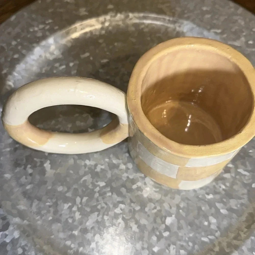 THE MANGATA EXPERIENCE Unique
Morpheus Coffee Cup Dusty Blush Creek Hand Crafted - Picture 4 of 12